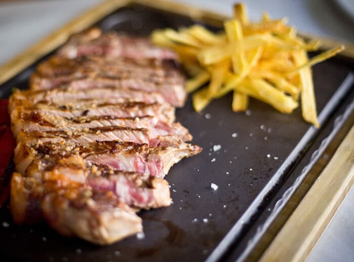 Experiencias gastronómicas en San Martín de Valdeiglesias - Restaurante 7 Capillas - Hacienda La Coracera